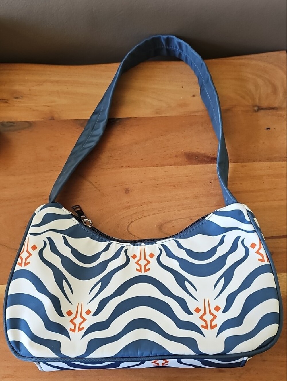 Star Wars Ahsoka Tano Printed Shoulder Bag - Picture 2 of 4